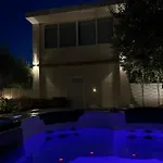 La Dependance Luxury Guest house 4*